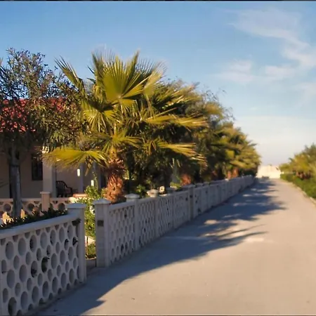 Villaggio turistico la baia degli angeli-3