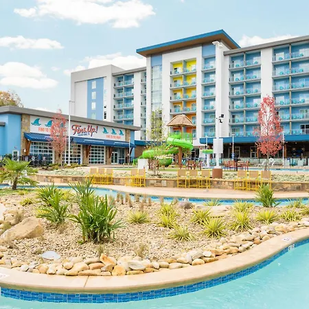 Compass By Margaritaville Hotel Pigeon Forge-2