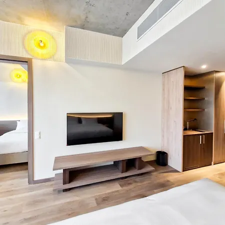 Hotel GLAR Conference&SPA-3
