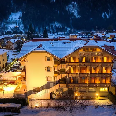 Beverly Alps Hotel & Spa-3
