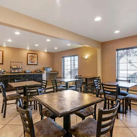 Best Western Desert Inn-3