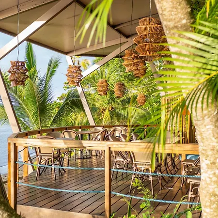 Isla Chiquita Glamping Hotel-3