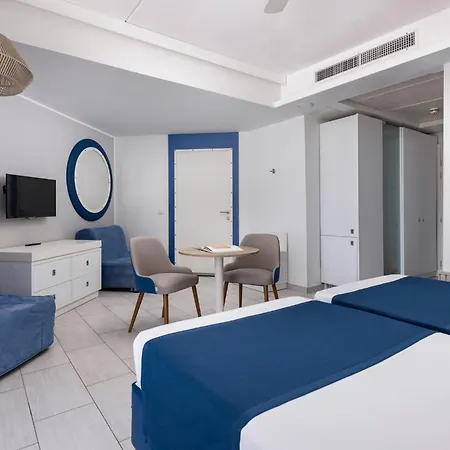 Db Seabank Resort + Spa All Inclusive-3