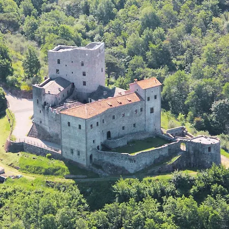 Tenuta Castel Dell'Aquila-2