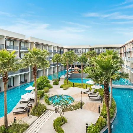 Le Meridien Khao Lak Resort & Spa-3