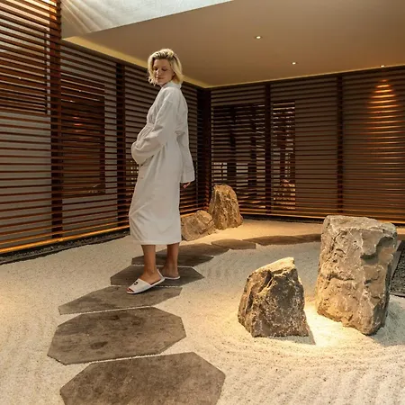 Hotel Okura Amsterdam - The Leading Hotels Of The World-3