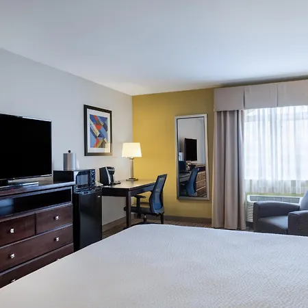 Holiday Inn Express & Suites Chicago-Libertyville By Ihg-2