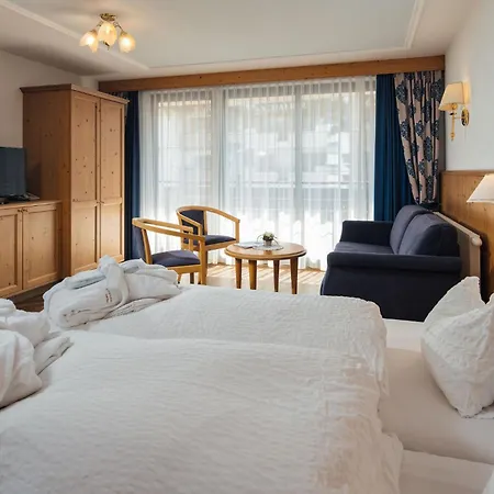 Hotel Alpenruh-Micheluzzi-2