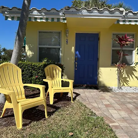 Bahama Beach Club Pompano - Fort Lauderdale - Charming And Cozy Studios & Apartments Close To Beach With Heated Pool-3