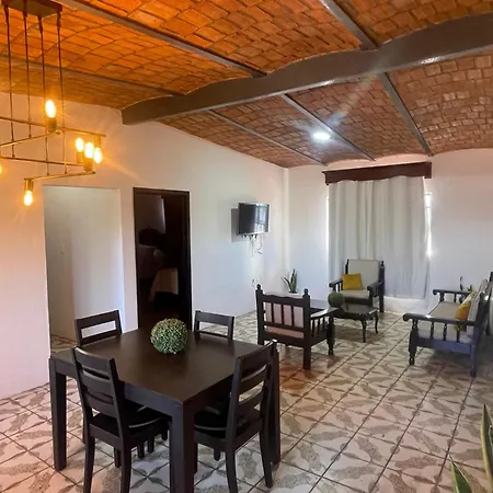 Hotel Cuatro Caminos-2