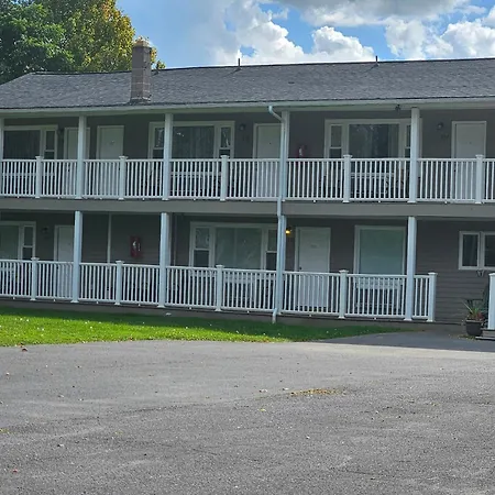 Captain'S Inn And Suites-3