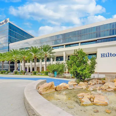 Hilton Anaheim-3