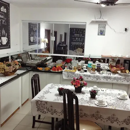 Espaço Alvorada com Banheira ,agendamento das atividades, café da manhã no centro-2