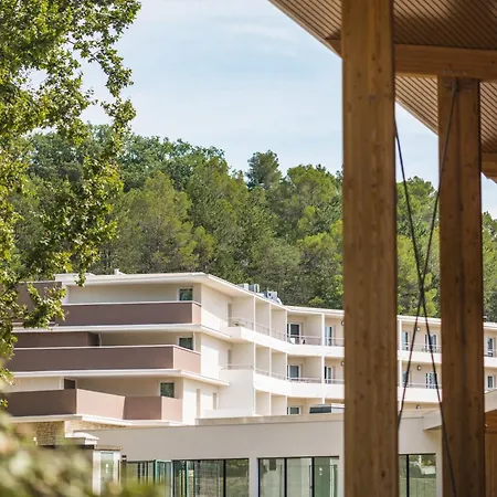 Hôtel des Thermes des Fumades-2