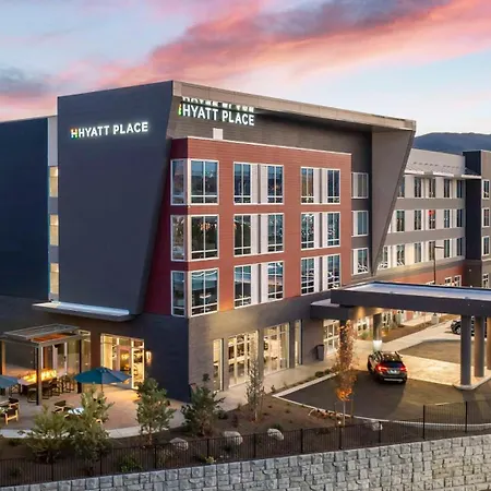 Hyatt Place Reno-3