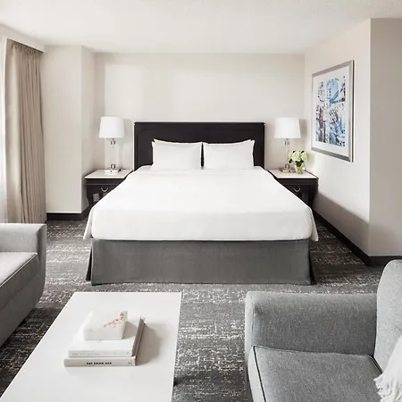 Chelsea Hotel Toronto-2