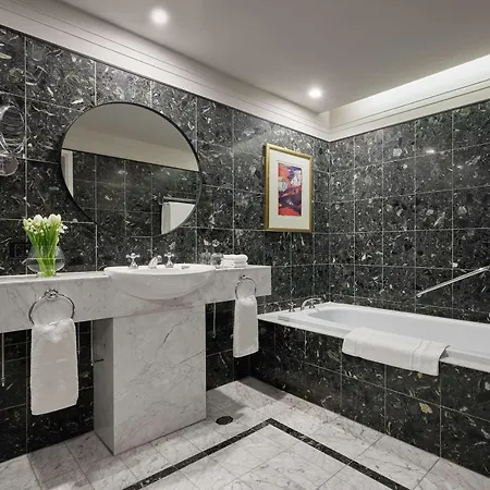 Hyatt Hotel Canberra - A Park Hyatt Hotel-3