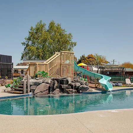 Taupo Top 10 Holiday Park-3