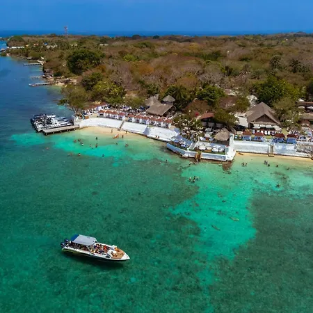 Bora Bora Beach Club Cartagena-3