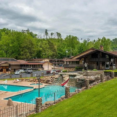 Brookside Lodge - Gatlinburg - On The River-2