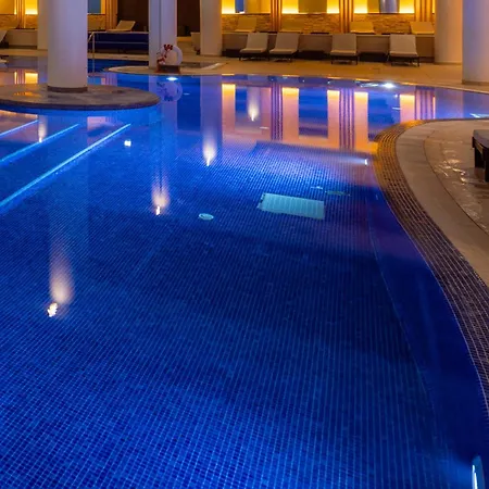 Pestana Casino Park Hotel & Casino-3
