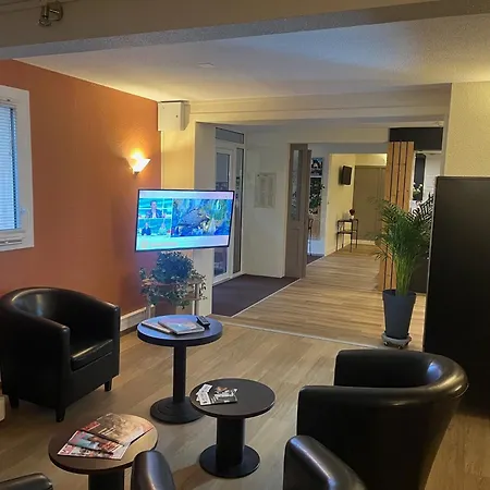 Brit Hotel Confort Deltour Mende-2