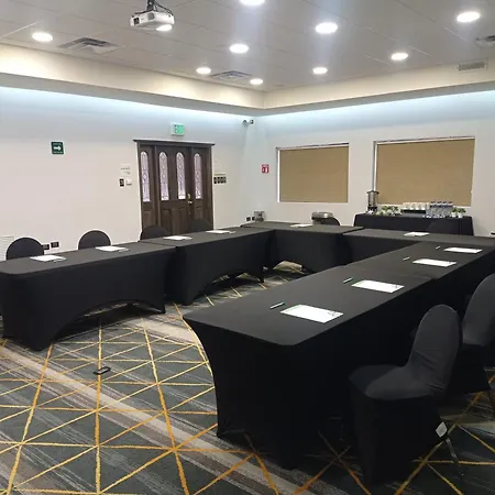 Holiday Inn & Suites Chihuahua Expo By Ihg-2