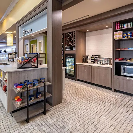 Hilton Garden Inn Newport News-2