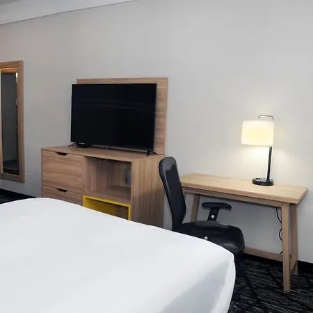 Days Inn By Wyndham Denham Springs-Baton Rouge East-2