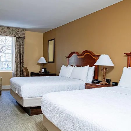 Hampton Inn Charleston-Historic District-3
