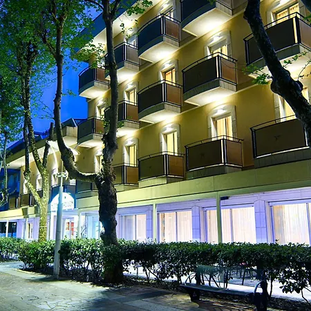 Hotel Madison-2