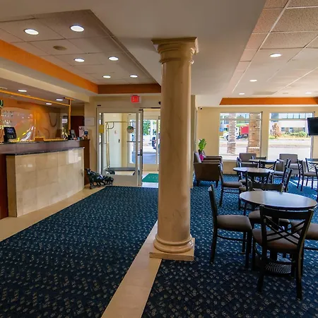 Quality Inn & Suites Danbury Near University-3