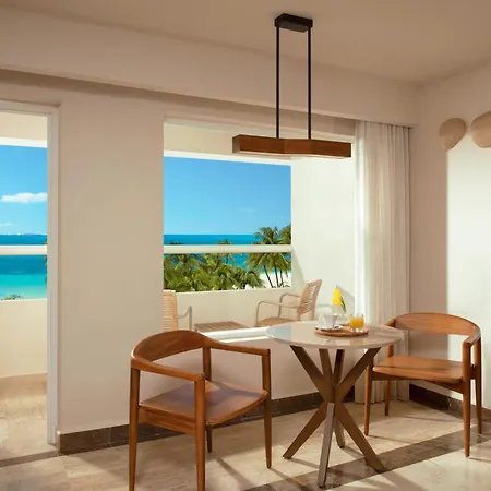 Dreams Sands Cancun Resort & Spa (Adults Only)-2