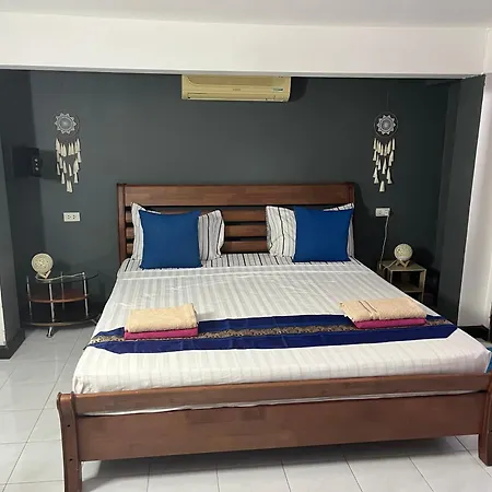 Pink House Guest House Lamai - Pool & Sea View-3