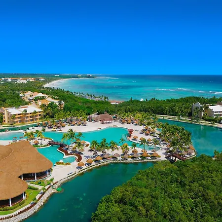 Grand Palladium Select White Sand Resort & Spa-2