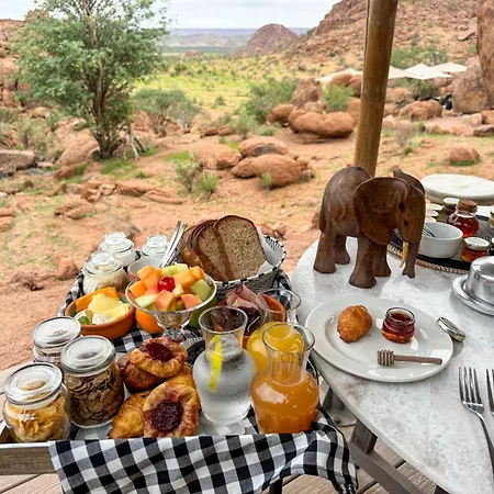 Mowani Mountain Camp - Damaraland-3