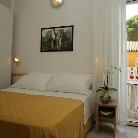 Hotel Giuliana-3