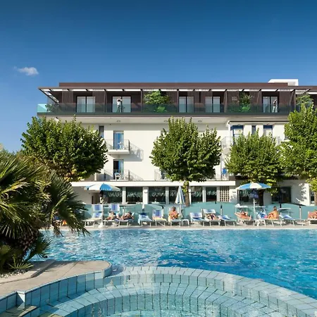 Hotel Paris Resort-2