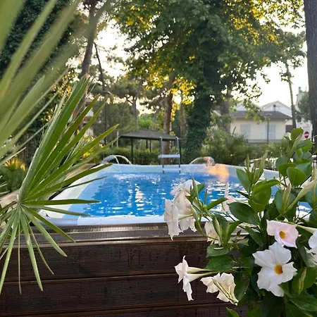 Hotel B&B Des Bains Milano Marittima-3