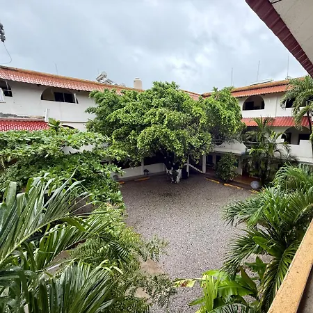 Hotel Cosmos-2