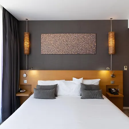 Chateau Royal Beach Resort & Spa, Noumea-3