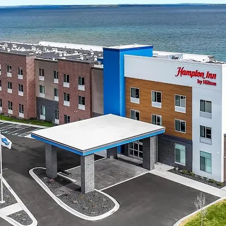 Hampton Inn St Ignace Lakefront Mackinac-2