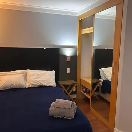 Hotel Alameda Santos H1208-2