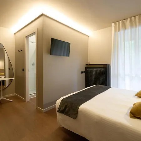Albergo Moderno&Spa-3