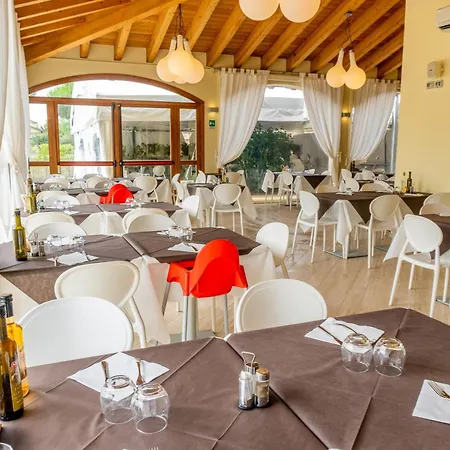 Airone Bianco Residence Village-3
