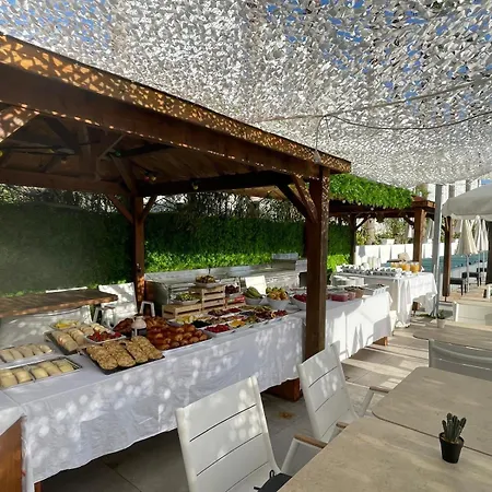 Le Jardin De Babylone Residence Festive & Naturiste "Reserve Aux Couples Uniquement"-2