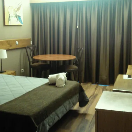 Hotel Meia Lua-3