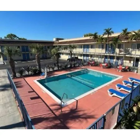 Motel 6 Mcalester Ok - South-3