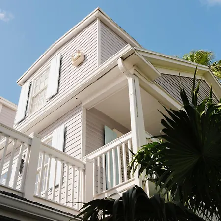 Fitch Lodge - Key West Historic Inns-3