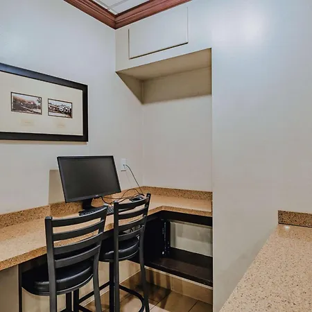 Surestay Plus By Best Western Coquitlam-2